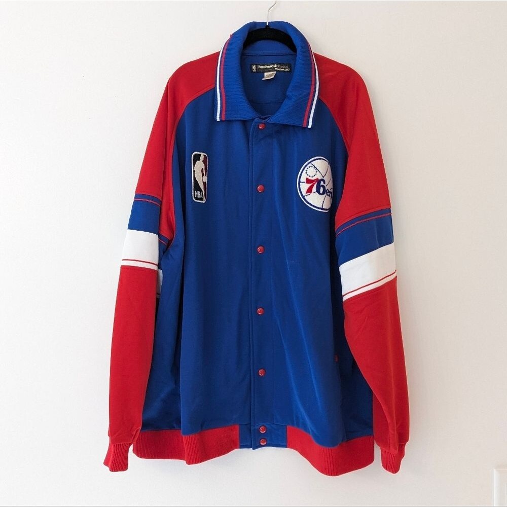 Vintage Phillidelphia NBA Reebok Sixers jacket